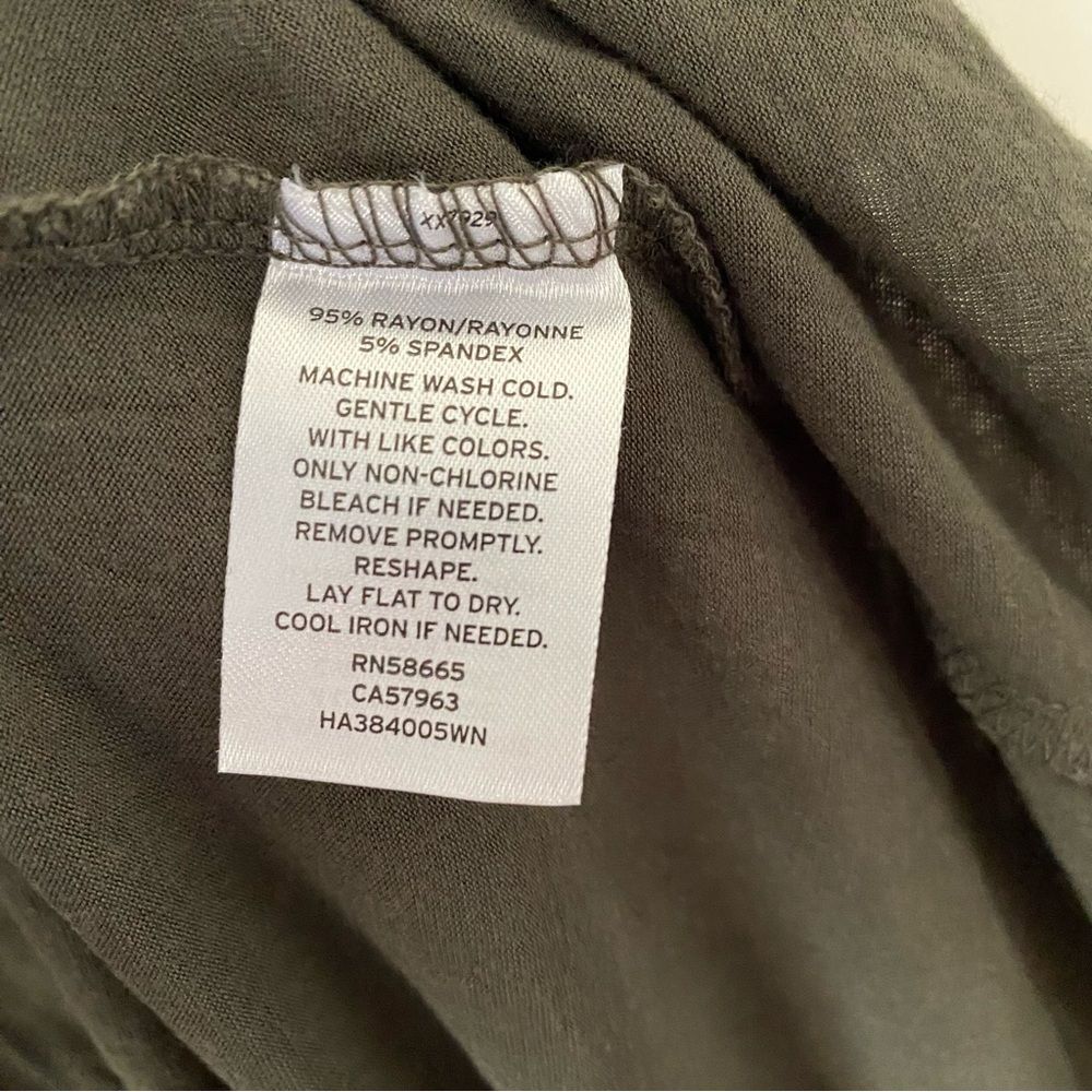 Halogen Sleeveless Split Back Lightweight Tank Olive Green Size 3x - Picture 5 of 6